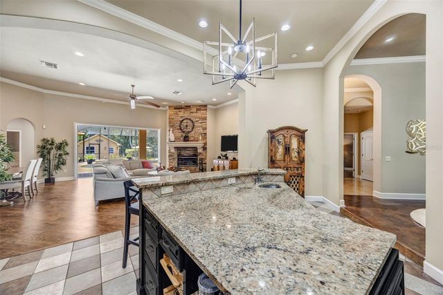 7519 YARDLEY WAY, Tampa, FL 33647