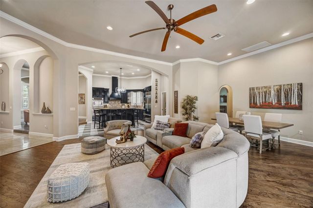 7519 YARDLEY WAY, Tampa, FL 33647