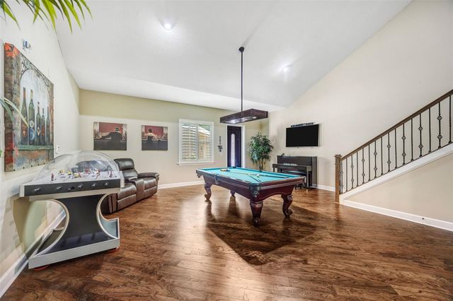 7519 YARDLEY WAY, Tampa, FL 33647