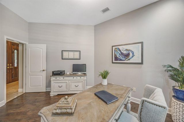 7519 YARDLEY WAY, Tampa, FL 33647