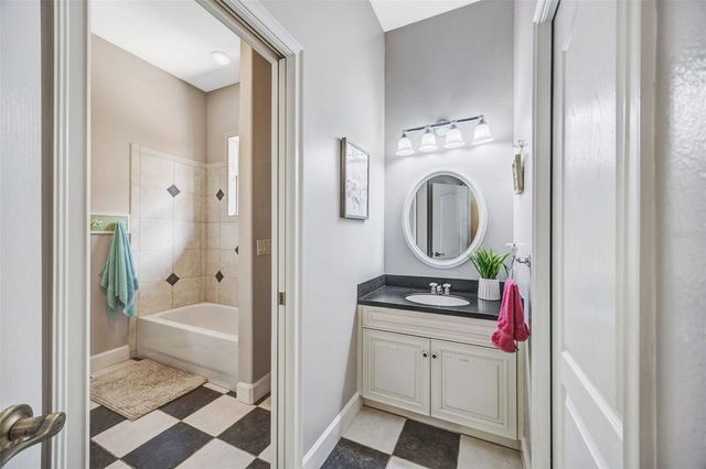 7519 YARDLEY WAY, Tampa, FL 33647