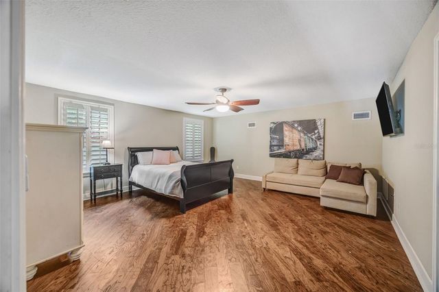 7519 YARDLEY WAY, Tampa, FL 33647