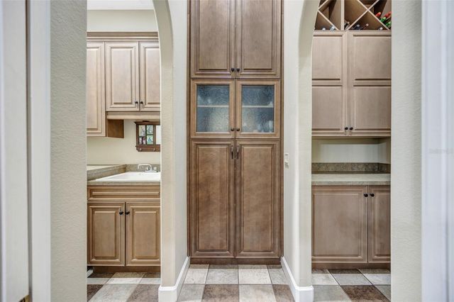 7519 YARDLEY WAY, Tampa, FL 33647