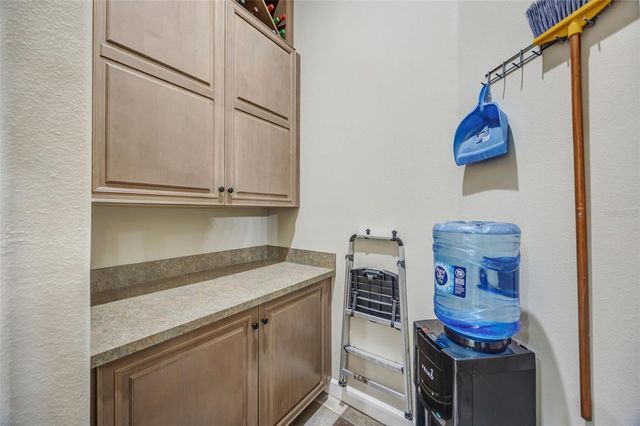 7519 YARDLEY WAY, Tampa, FL 33647