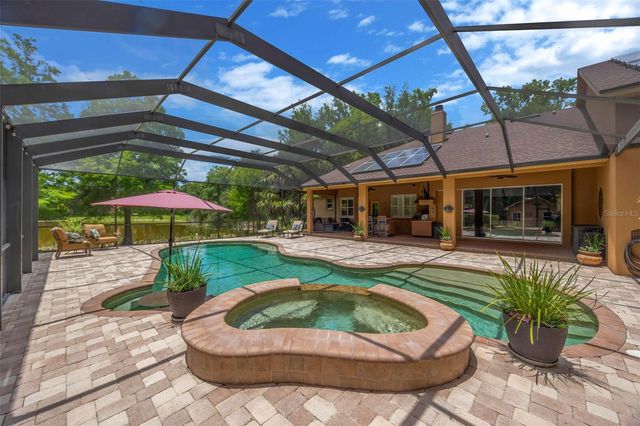7519 YARDLEY WAY, Tampa, FL 33647