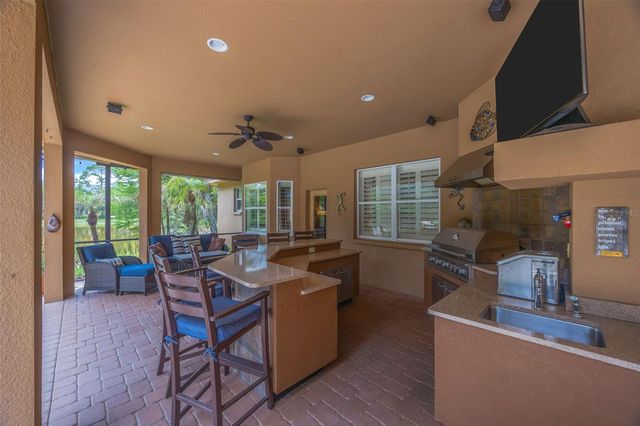 7519 YARDLEY WAY, Tampa, FL 33647