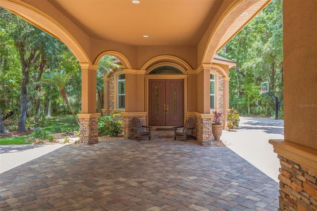 7519 YARDLEY WAY, Tampa, FL 33647