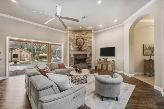 7519 YARDLEY WAY, Tampa, FL 33647