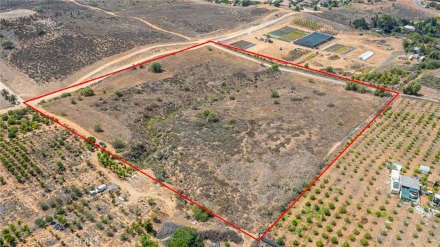 0 Vista Del Lago Dr., Riverside, CA 92503