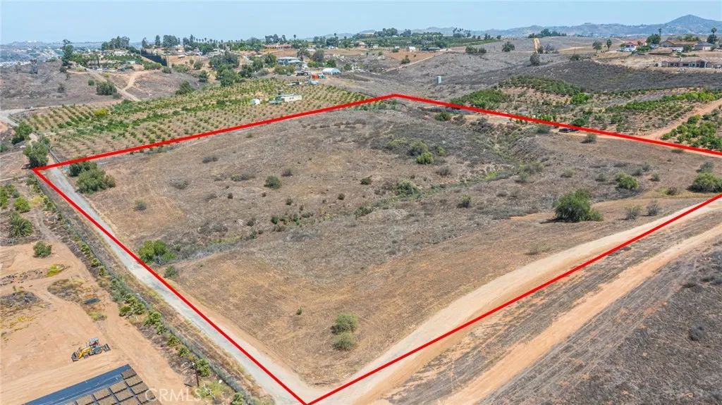 0 Vista Del Lago Dr., Riverside, CA 92503