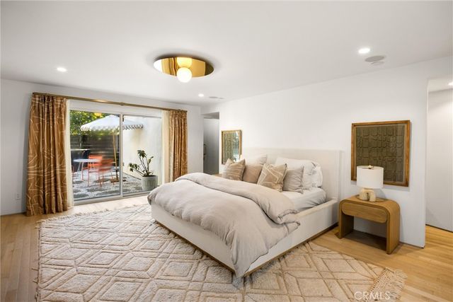 341 Vista Baya, Costa Mesa, CA 92627