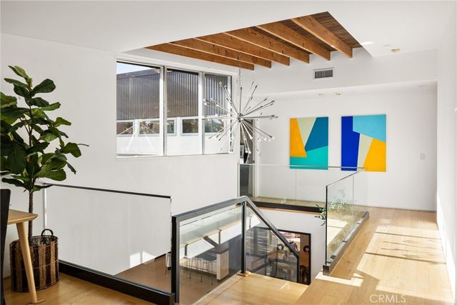 341 Vista Baya, Costa Mesa, CA 92627