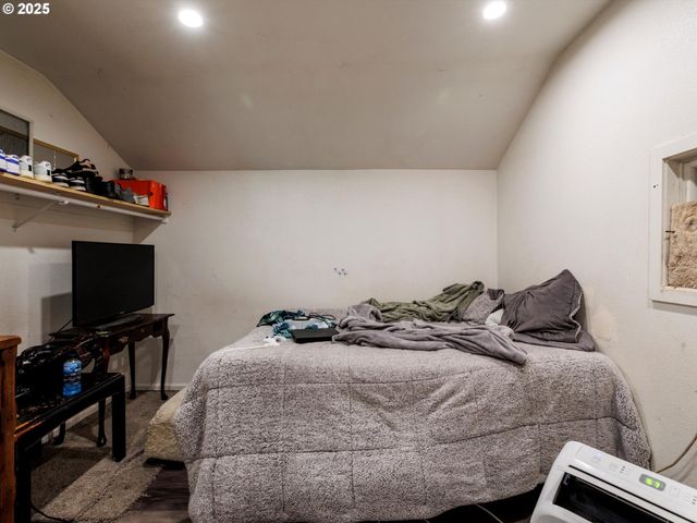 4840 Ne 99TH Ave, Portland, OR 97220