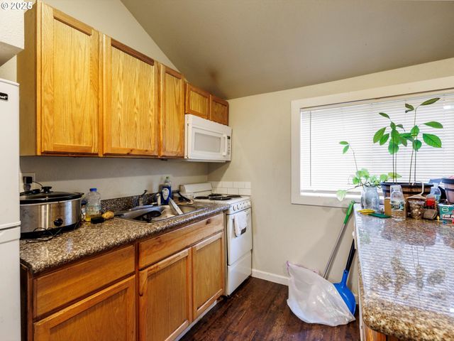 4840 Ne 99TH Ave, Portland, OR 97220