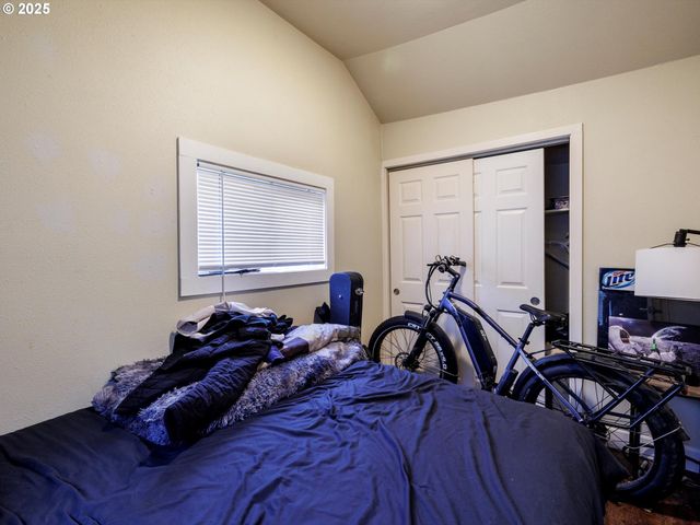 4840 Ne 99TH Ave, Portland, OR 97220