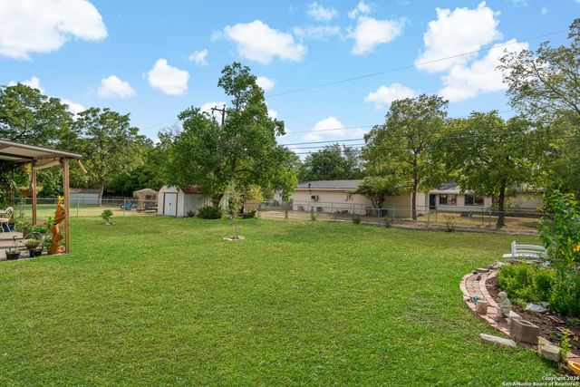 7706 Mertz, San Antonio, TX 78216