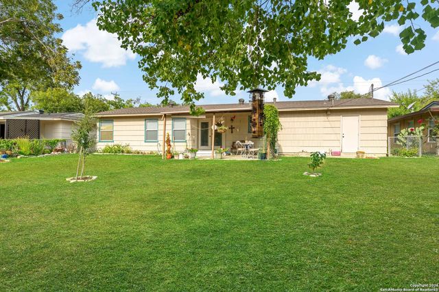 7706 Mertz, San Antonio, TX 78216