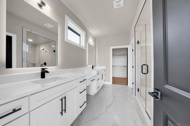 54714 Camden Court, Shelby Twp, MI 48316