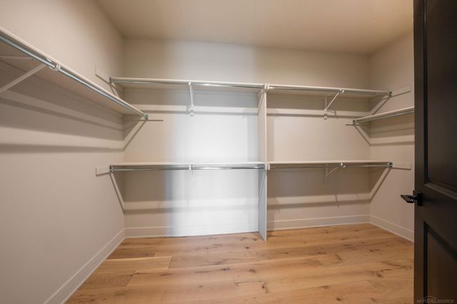 54714 Camden Court, Shelby Twp, MI 48316