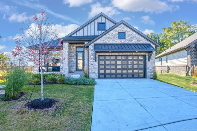 54714 Camden Court, Shelby Twp, MI 48316