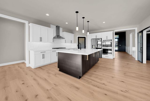 54714 Camden Court, Shelby Twp, MI 48316