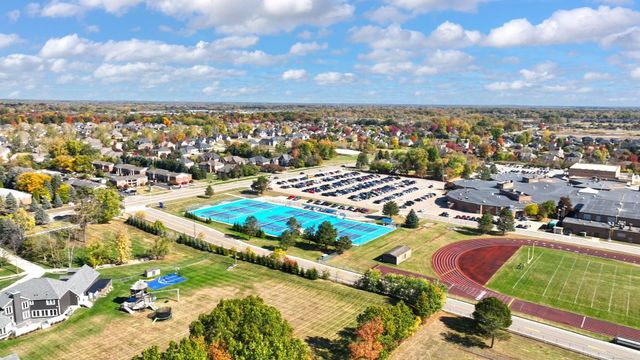 54714 Camden Court, Shelby Twp, MI 48316