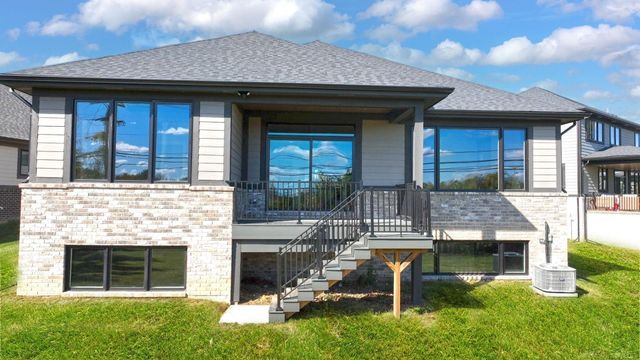 54714 Camden Court, Shelby Twp, MI 48316