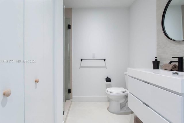 900 Biscayne Blvd 4307, Miami, FL 33132