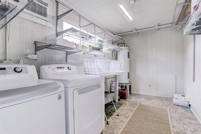3744 Aberdeen Way, Houston, TX 77025