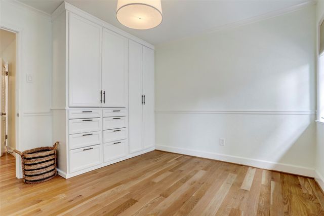 3744 Aberdeen Way, Houston, TX 77025