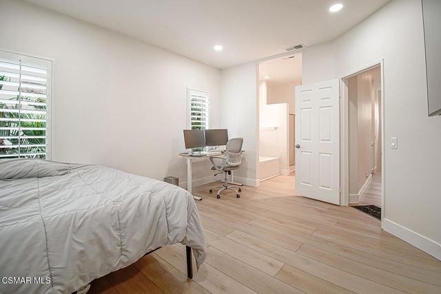 1743 Duskwood Way, Simi Valley, CA 93065