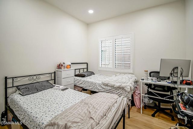 1743 Duskwood Way, Simi Valley, CA 93065