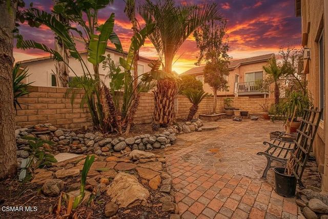 1743 Duskwood Way, Simi Valley, CA 93065