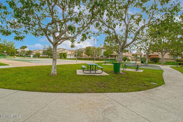 1743 Duskwood Way, Simi Valley, CA 93065