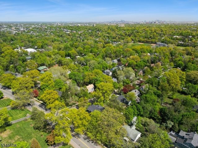 387 Beech Spring Rd, South Orange Village Twp., NJ 07079