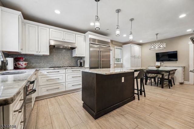 387 Beech Spring Rd, South Orange Village Twp., NJ 07079