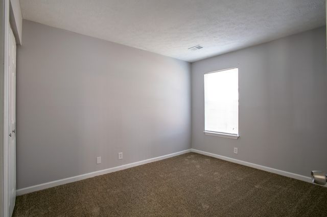 1139 Alandee St, Nashville, TN 37214