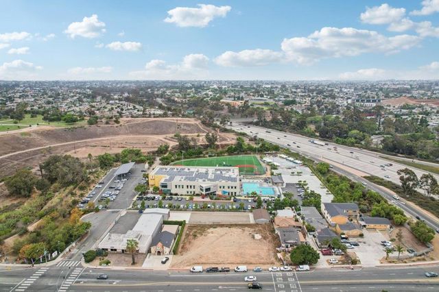 4560 Imperial Ave, San Diego, CA 92102