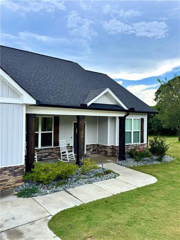 170 Willow Haven SE Street, Calhoun, GA 30701