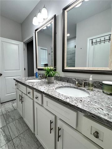 170 Willow Haven SE Street, Calhoun, GA 30701