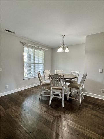 170 Willow Haven SE Street, Calhoun, GA 30701