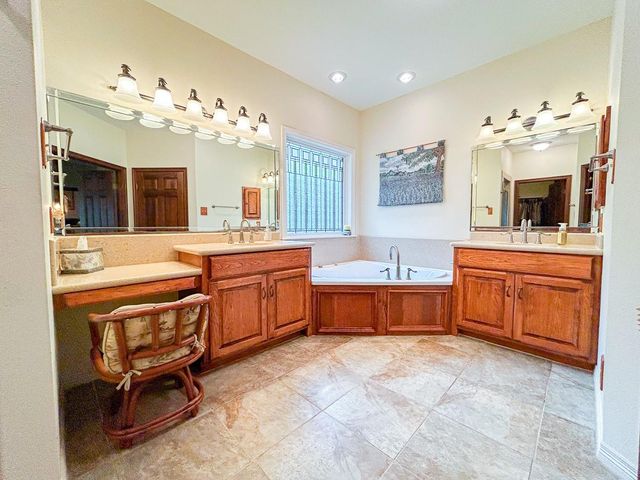 5259 Fm 946, Coldspring, TX 77331