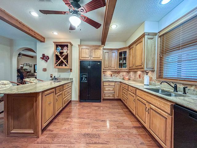 5259 Fm 946, Coldspring, TX 77331