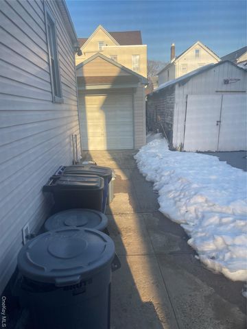 10741 127th Street, Richmond Hill, NY 11419