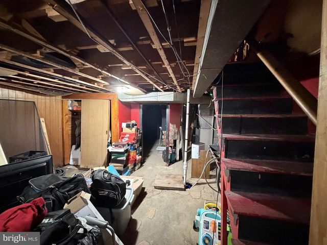 411 E 35TH ST, Wilmington, DE 19802