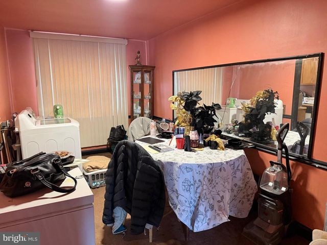 411 E 35TH ST, Wilmington, DE 19802