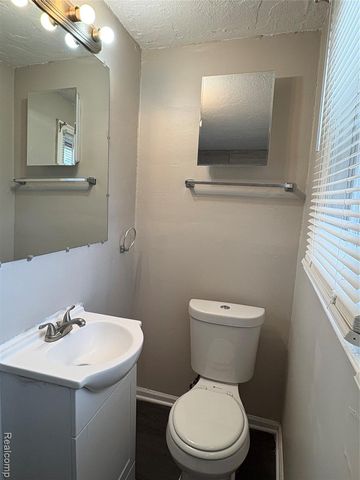 18928 Stoepel Street, Detroit, MI 48221