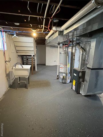 18928 Stoepel Street, Detroit, MI 48221