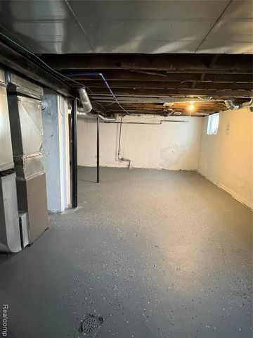 18928 Stoepel Street, Detroit, MI 48221