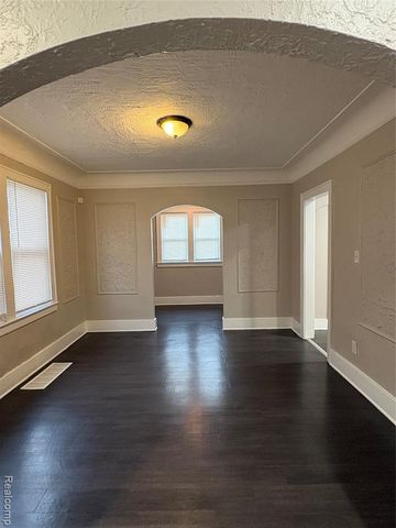 18928 Stoepel Street, Detroit, MI 48221